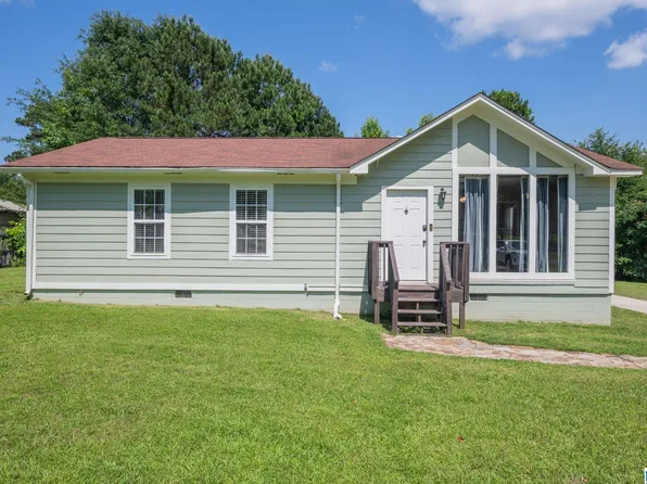718 Natchez Trl, Warrior, AL 35180