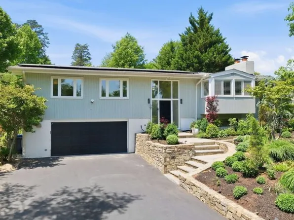 11610 Karen Dr, Potomac, MD 20854