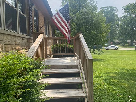 3rd image of 2154 Oakwood Dr