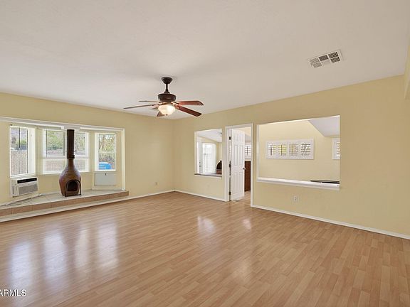 2nd image of 1116 E CINNABAR Avenue