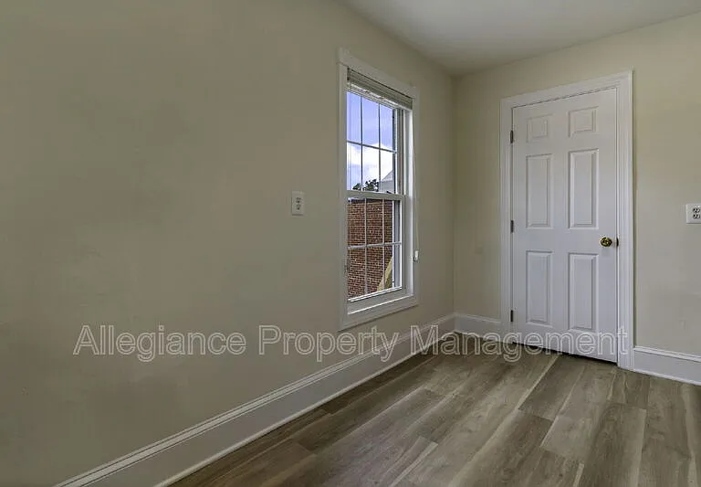 1506 B Mount Vernon Ave — Photo 22