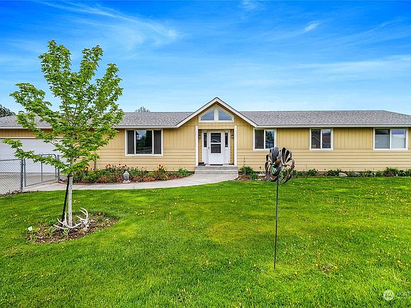 5th image of 8173 NE Harrington Lane