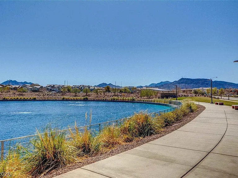 1137 Meadow Sparrow Pl — Photo 4