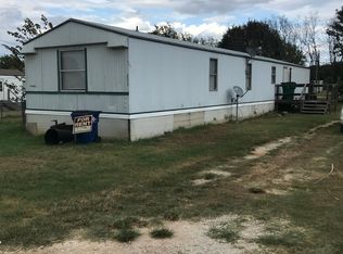 203 Elm Ln, Rhome, TX 76078