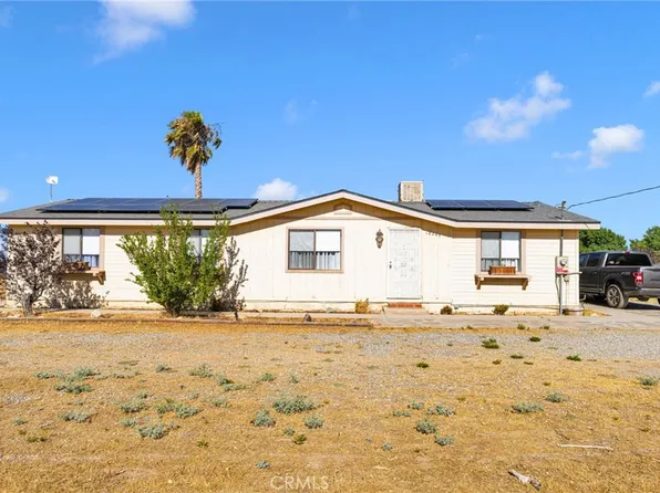 12245 Cordero Rd, Phelan, CA 92392