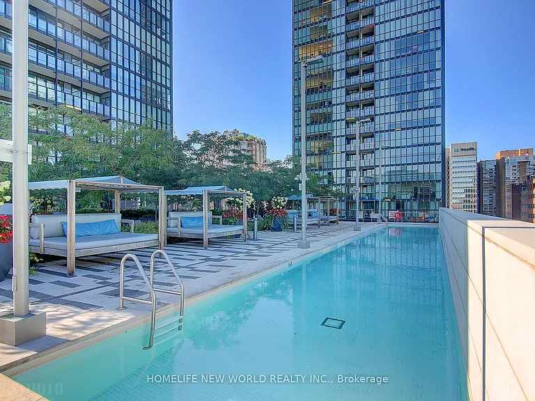 101 Charles St E #610 — Photo 18