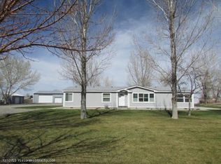 4745 Piper Dr, Winnemucca, NV 89445