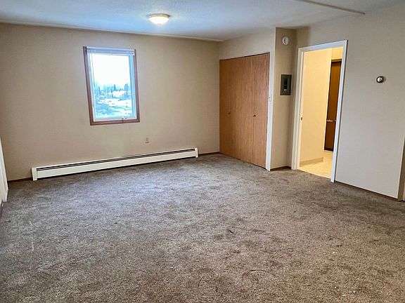 5th image of 648 Dowling Rd #204