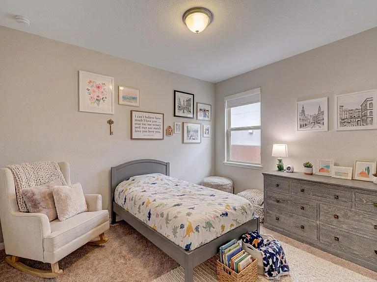 205 Cortona Ln — Photo 4