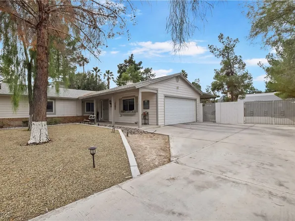 4633 Lost Creek Ct, North Las Vegas, NV 89031