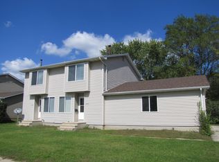 2243 C St SW, Cedar Rapids, IA 52404