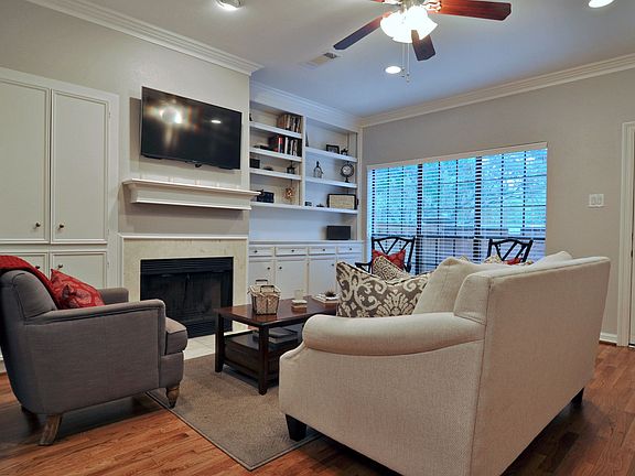 3rd image of 3400 Normandy Ave #4