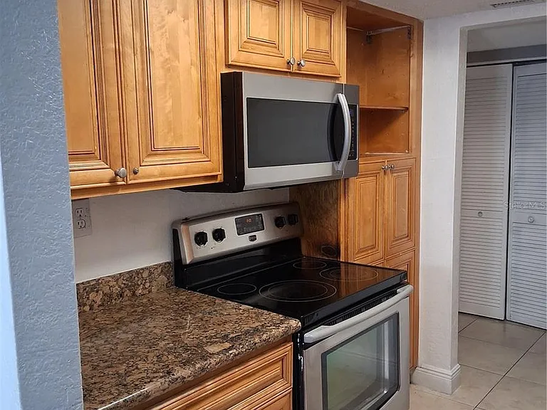 4733 S Texas Ave #B — Photo 3