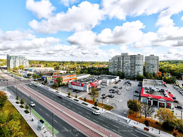 9608 Yonge St #1011 — Photo 20