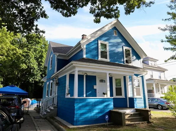 26 Hampden Ave, Brockton, MA 02301