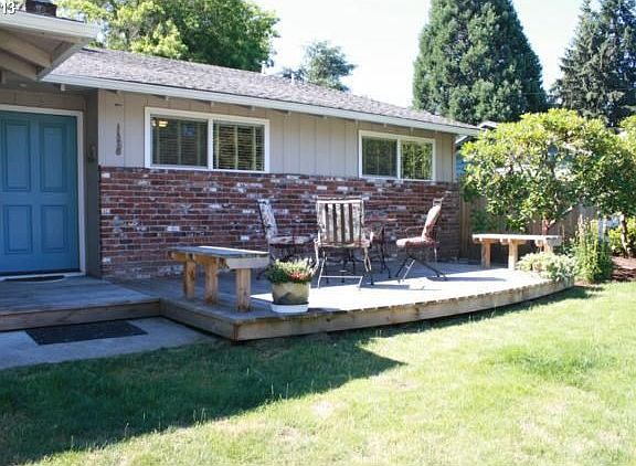 3rd image of 2530 SE Mulberry Dr