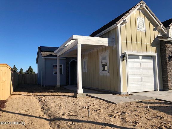 2nd image of 725 Skyview Ln