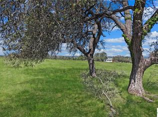 497 Axis Cir, Fredericksburg, TX 78624