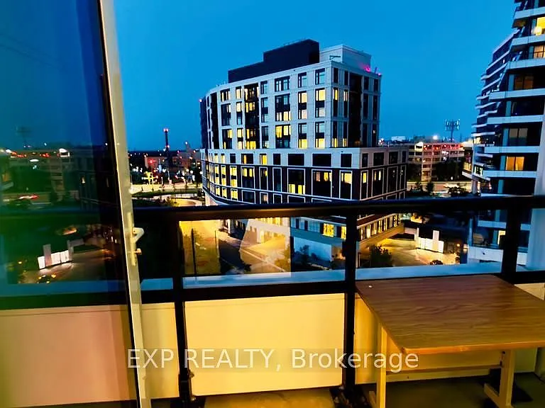 2495 Eglinton Ave W #716 — Photo 19