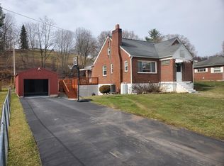 125 Don Minnix Ln, Bluefield, WV 24701