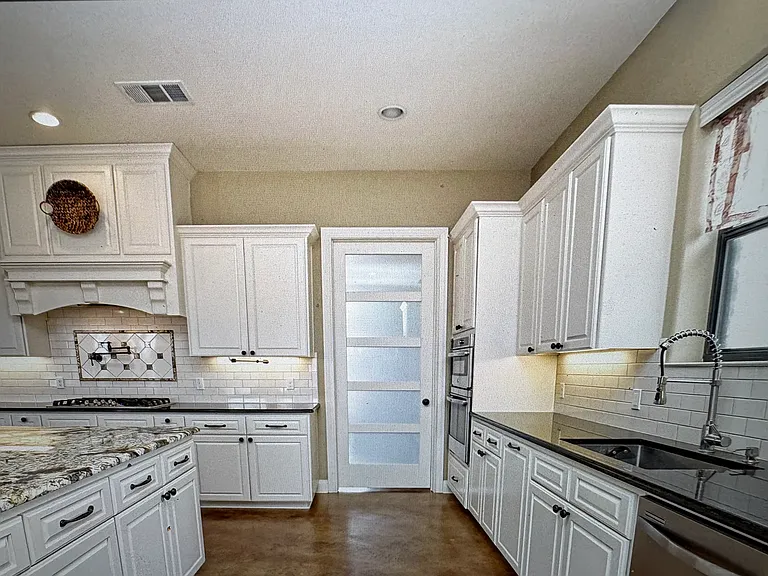 126 Pack Saddle Dr — Photo 15