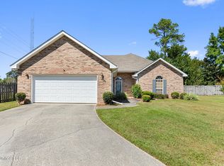 6301 Wimbledon Cv, Ocean Springs, MS 39564