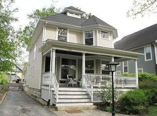 125 S Madison Ave, La Grange, IL 60525
