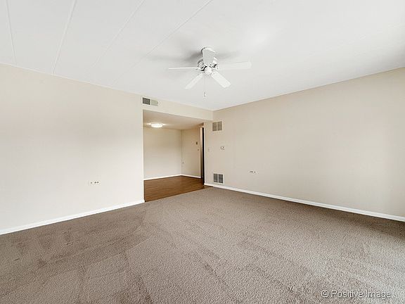 5th image of 5540 Walnut Ave APT 12B