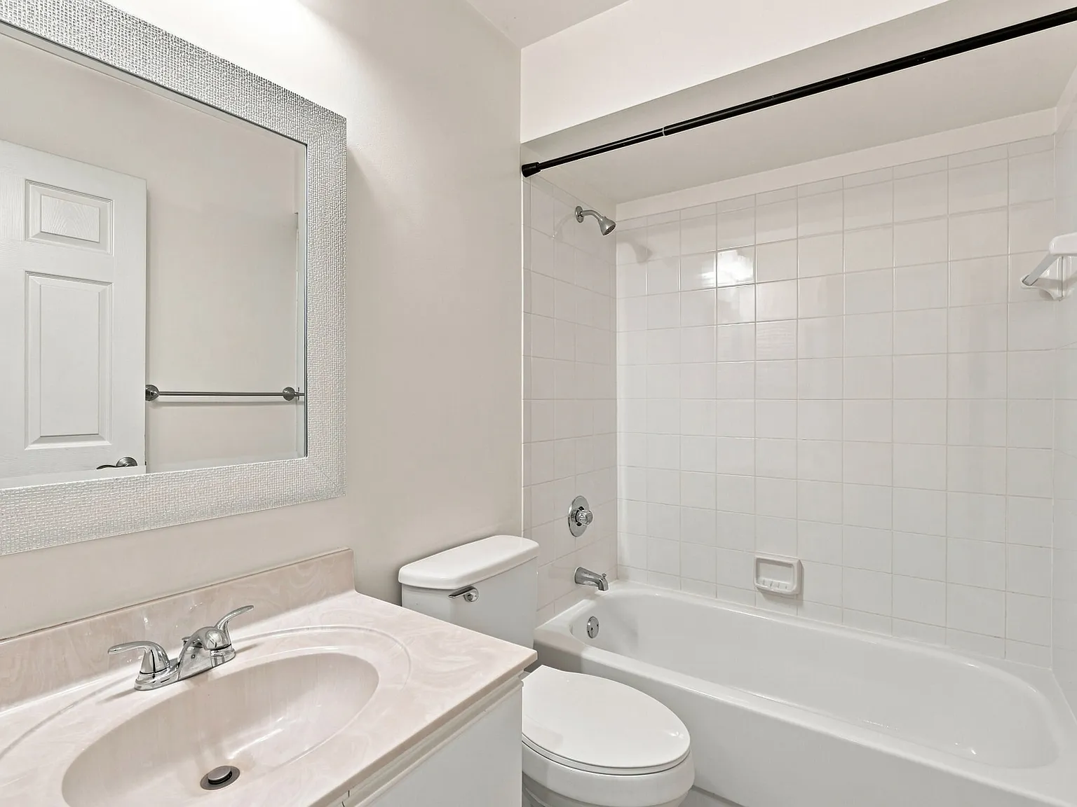 A-181 Grand Oaks Way #202 - 1 — Photo 4