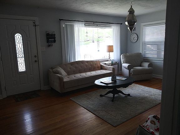 Living room all hardwood