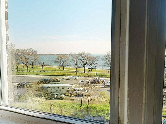 5th image of 1493 Shore Pkwy APT 4D