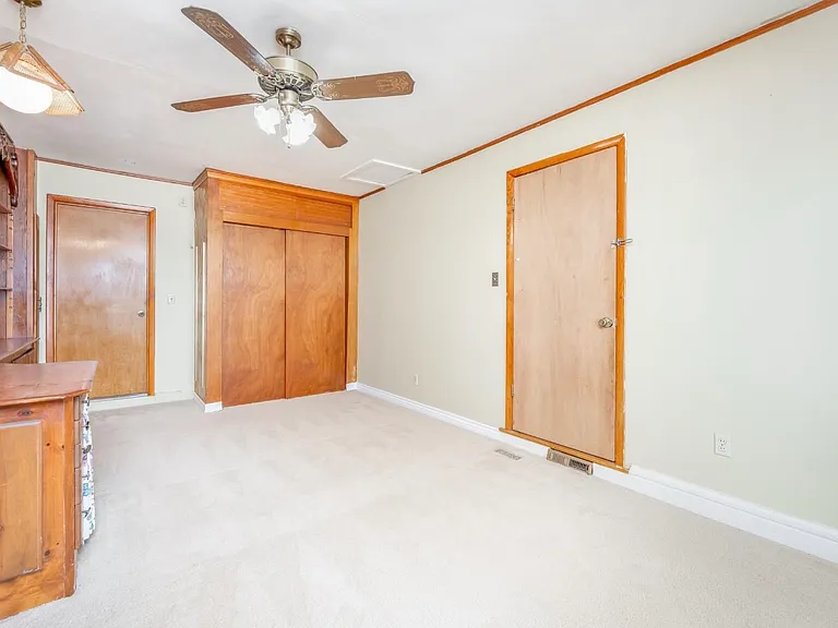 1414 N Severance St — Photo 8