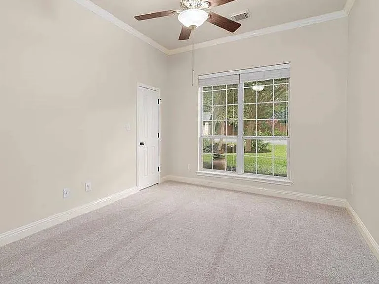 11405 Larue Belle Ln — Photo 13