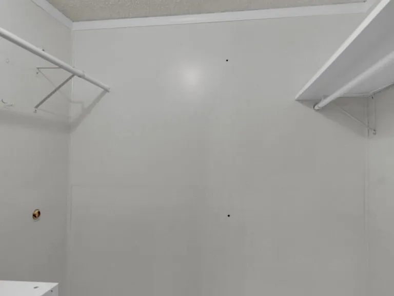 300 Wildwood St — Photo 17