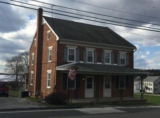 54 Berlin St, Spring Grove, PA 17362