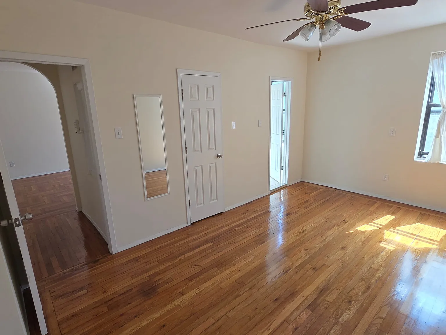323 86th Street — Photo 3