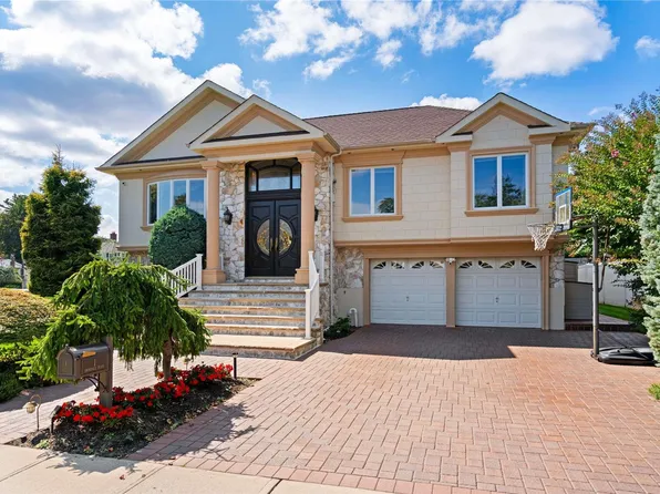 1 Onondaga Place, Jericho, NY 11753