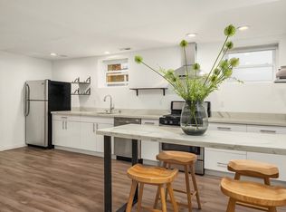 335 15th Ave #A2, Seattle, WA 98122