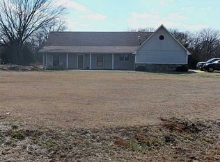 19406 Coker Rd, Shawnee, OK 74801