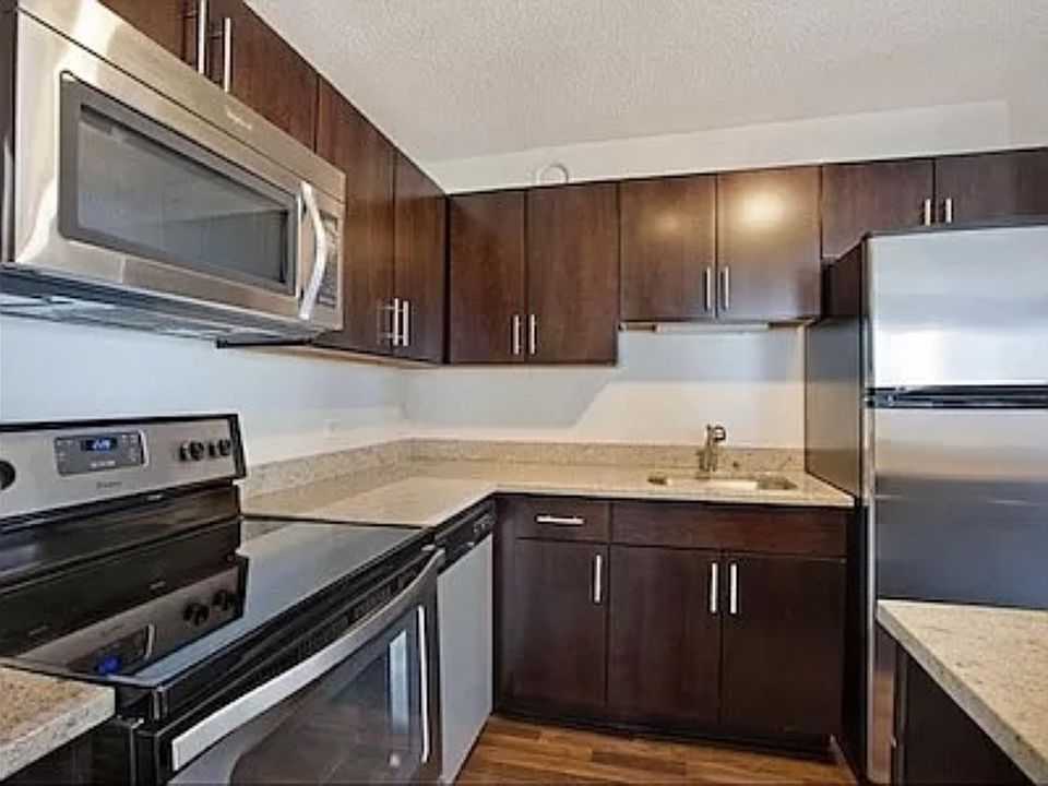 1st image of 447 E Erie St #1911