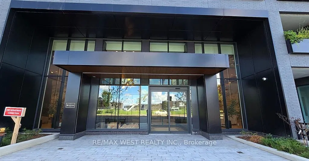 3 bed, $2,650 — Photo 1