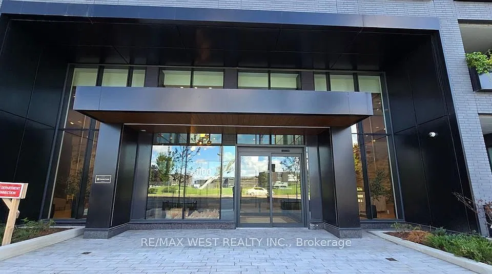 1100 Sheppard Ave W #236