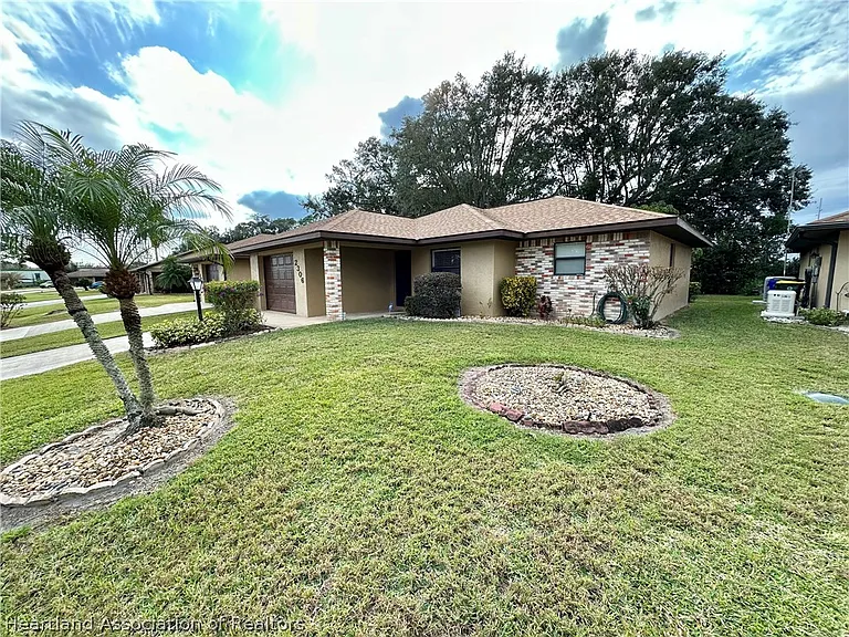 2306 Hidden Creek Cir — Photo 3