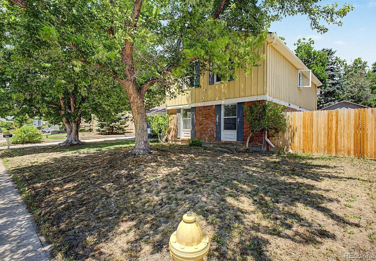 5 bed, 4.5 bath, 2671 sqft, $3,595 — Photo 3