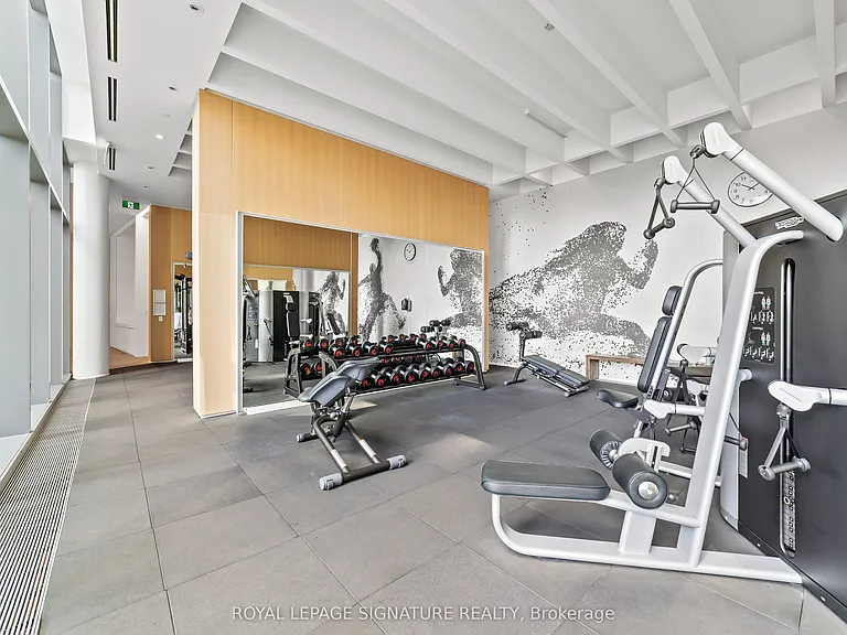 5 Soudan Ave #1629 — Photo 42