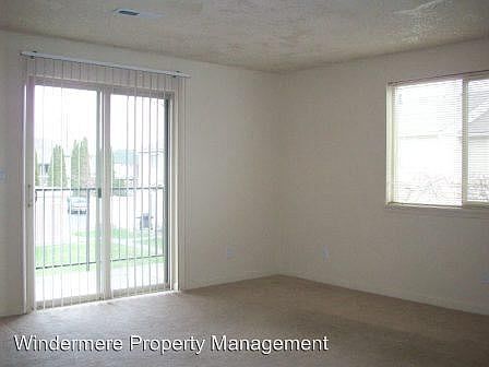 5th image of 608 N Roosevelt St APT 202
