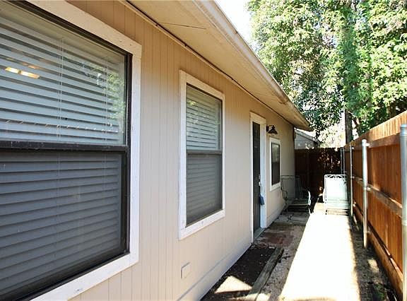 2nd image of 4601 Ramsey Ave #B