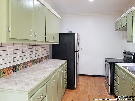 1st image of 810 W Craig Pl APT 3