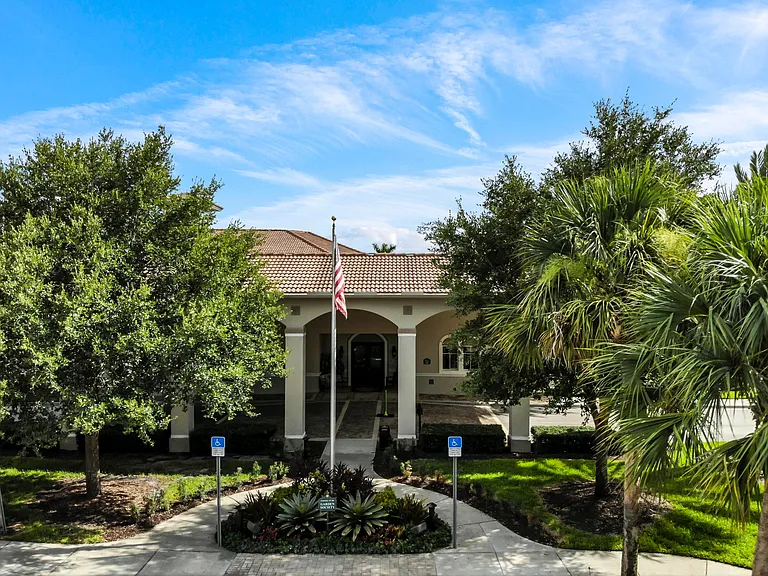 8204 Kiawah Trce — Photo 37