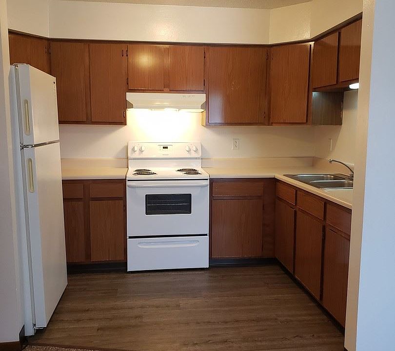 1st image of 905 N 15th St APT 7